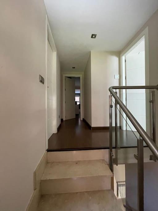 Impresionante Apartamento De 4 Dormitorios 3 Banos Y 2 Plazas De Garaje Madrid Ngoại thất bức ảnh
