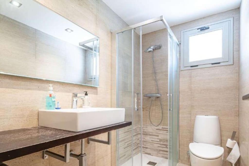 Impresionante Apartamento De 4 Dormitorios 3 Banos Y 2 Plazas De Garaje Madrid Ngoại thất bức ảnh
