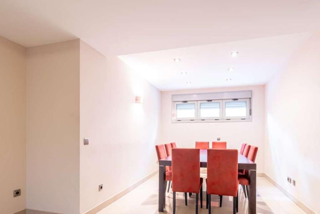 Impresionante Apartamento De 4 Dormitorios 3 Banos Y 2 Plazas De Garaje Madrid Ngoại thất bức ảnh