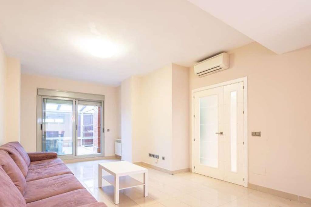 Impresionante Apartamento De 4 Dormitorios 3 Banos Y 2 Plazas De Garaje Madrid Ngoại thất bức ảnh