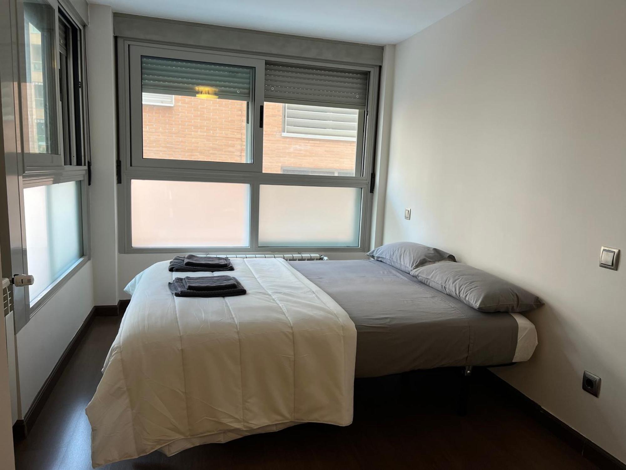 Impresionante Apartamento De 4 Dormitorios 3 Banos Y 2 Plazas De Garaje Madrid Ngoại thất bức ảnh